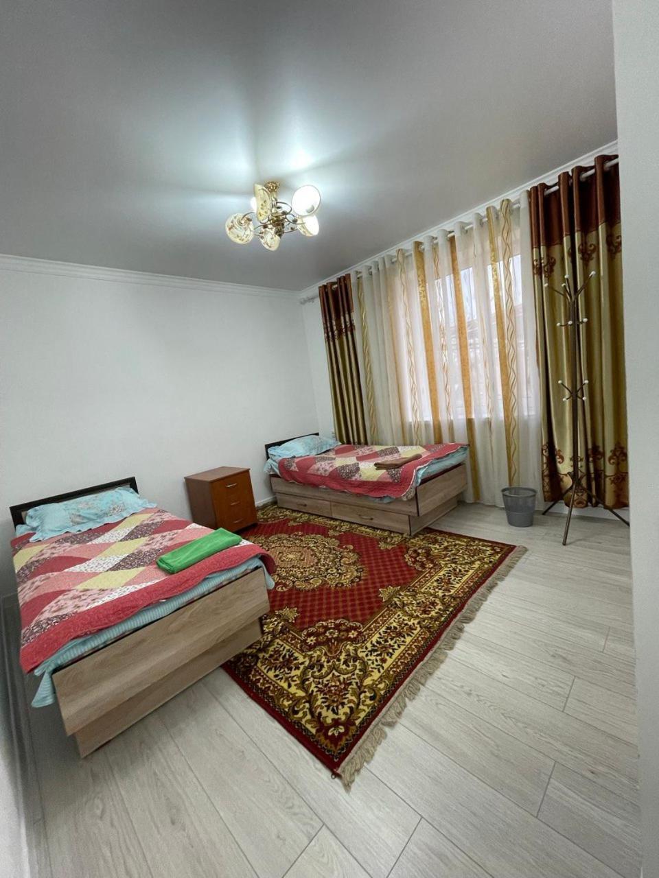 Center Guesthouse Kochkor Exterior photo